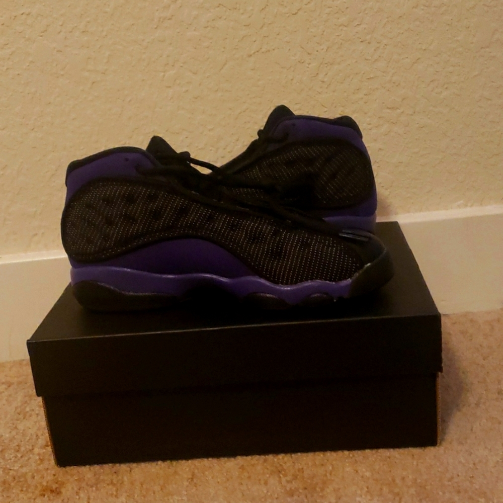 Jordan size 3 Purple/Black